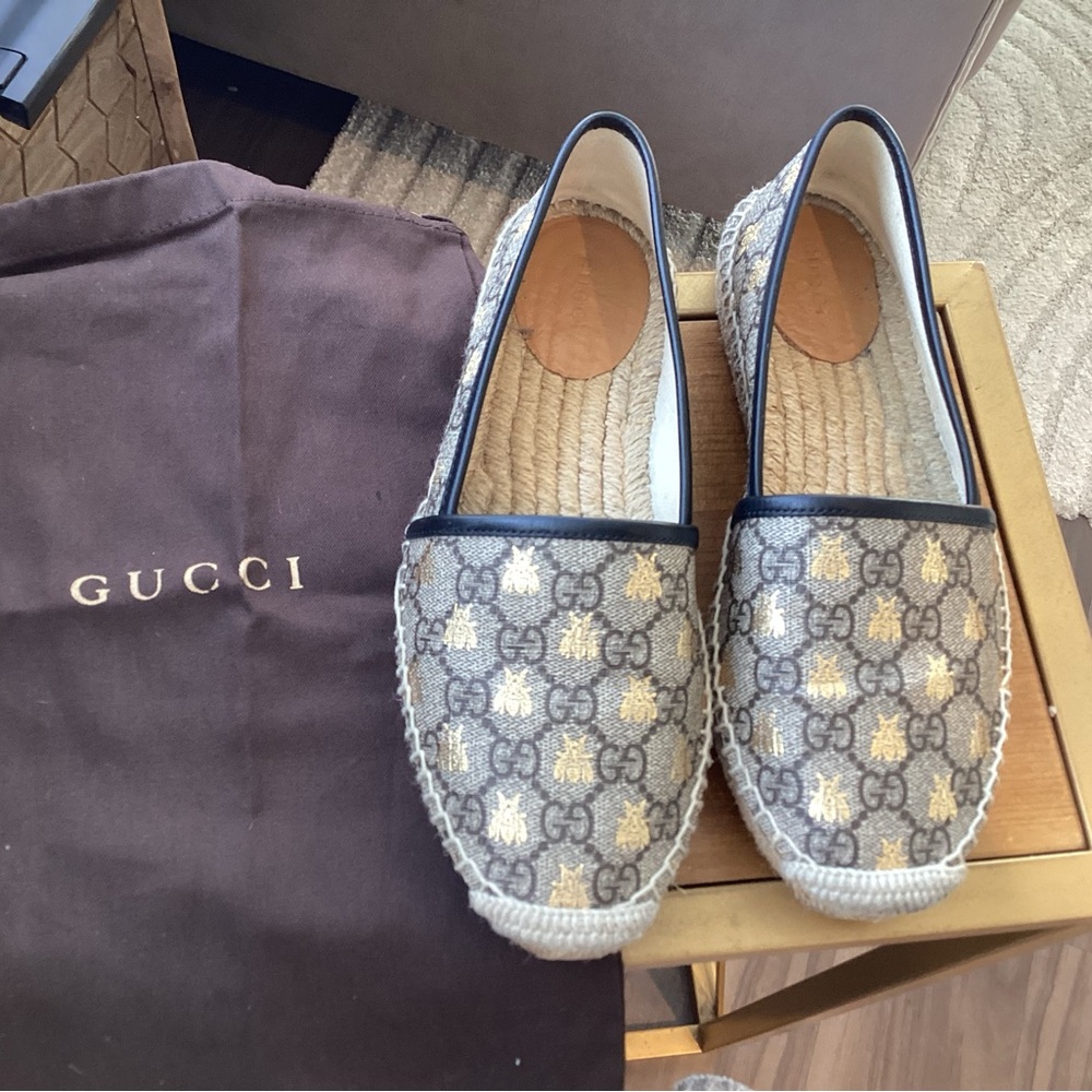 Gucci Beige and Gold Logo Espadrilles